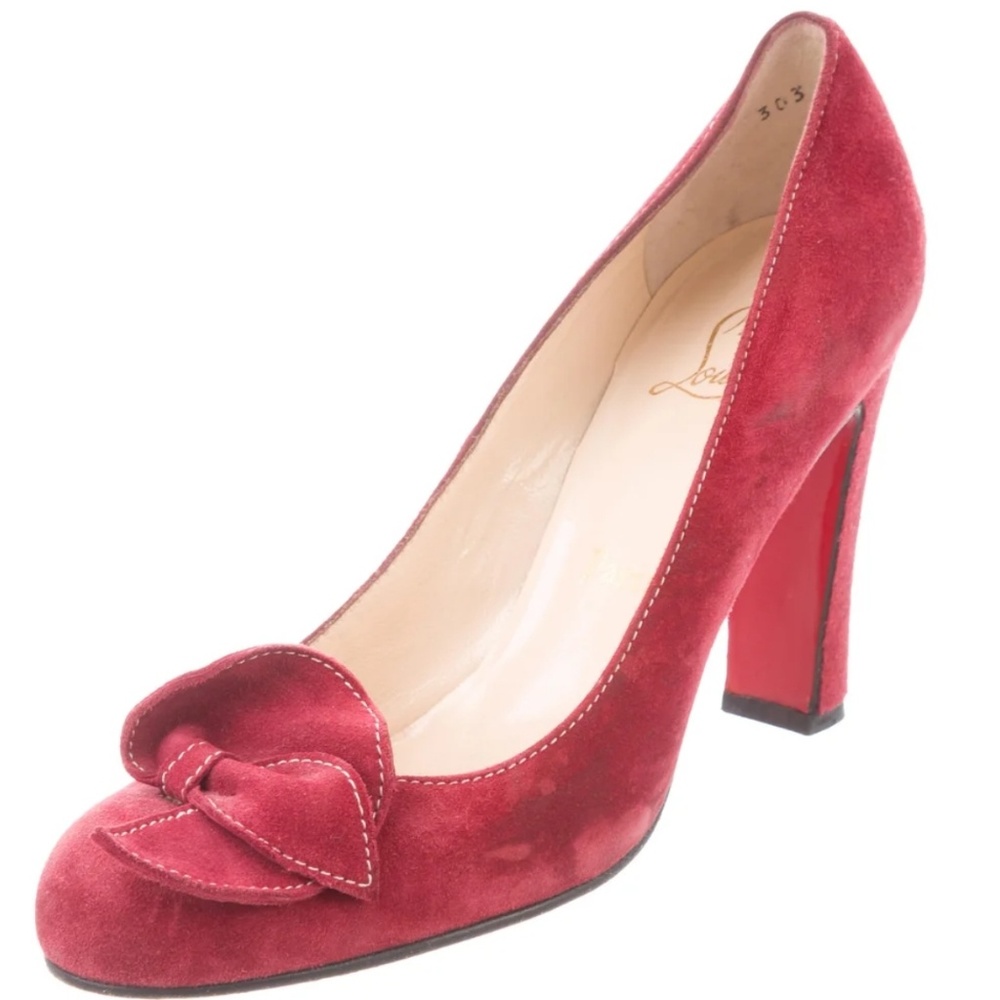 Beautiful burgundy suede Christian louboutin